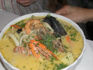 SOPA DE MARISCOS